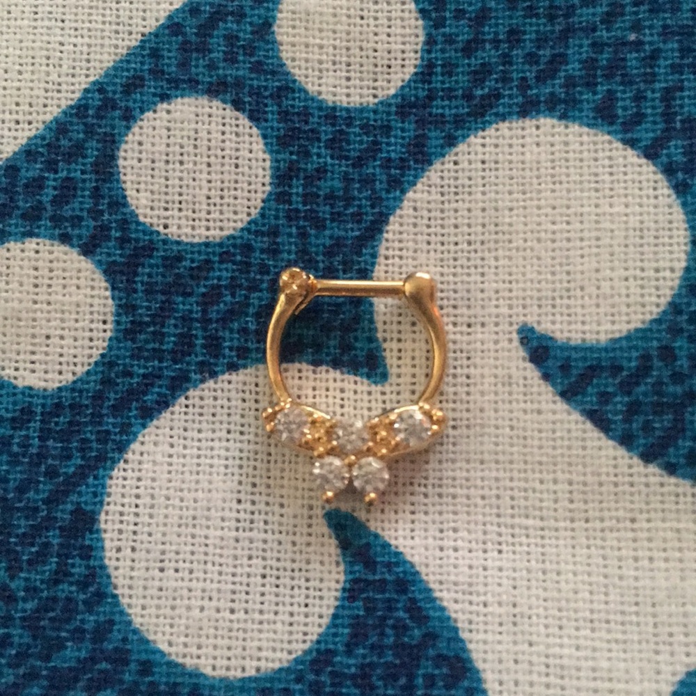 Gold 16G Medium Septum Ring